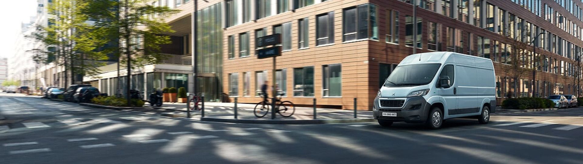 Photo : Peugeot Boxer en circulation